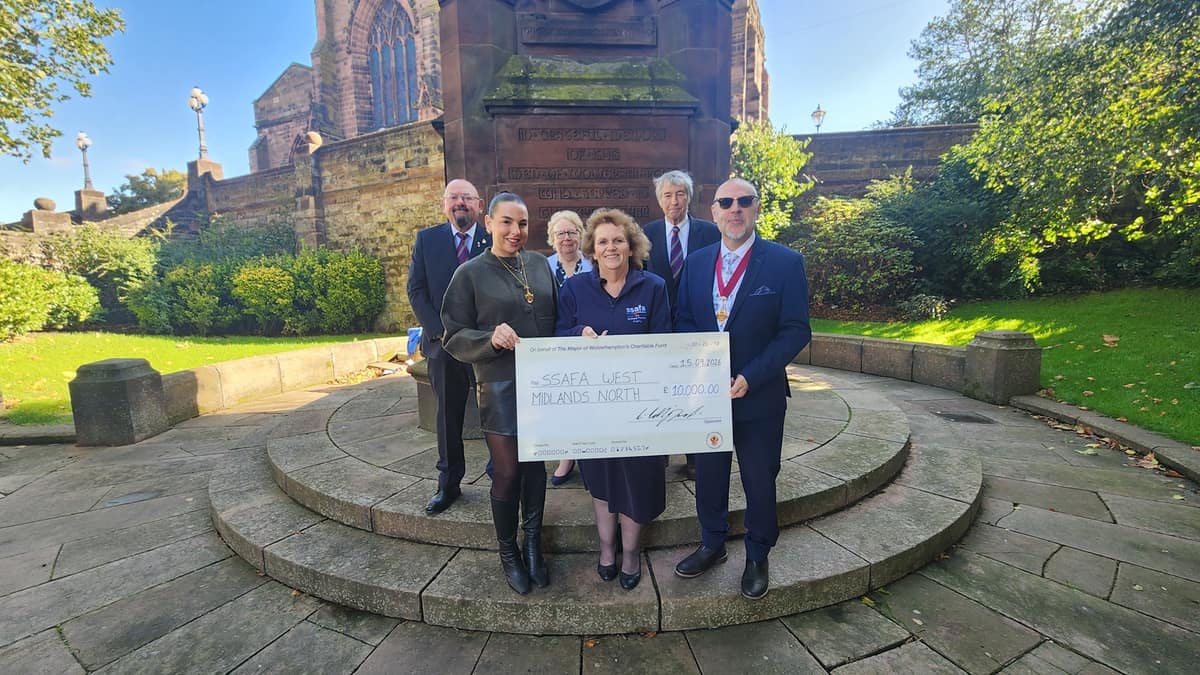 Mayor's charity fundraising hands out £40,000 to good causes — Wolverhampton news photo